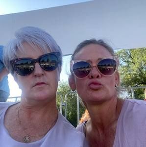 Meet your Posher, Renee